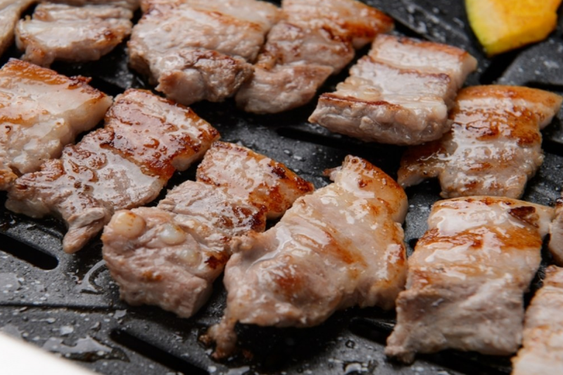 Samgyeopsal (삼겹살)